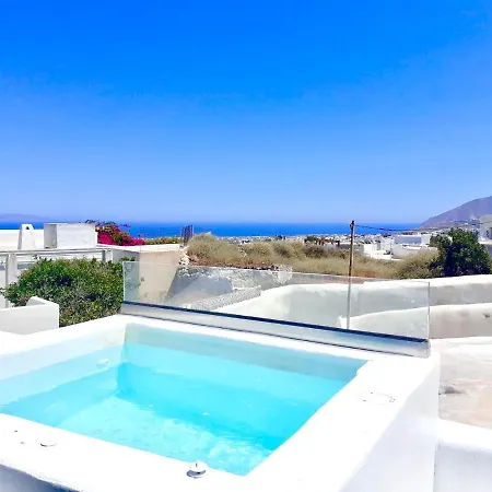 Oldtown Suites Fira Exterior photo
